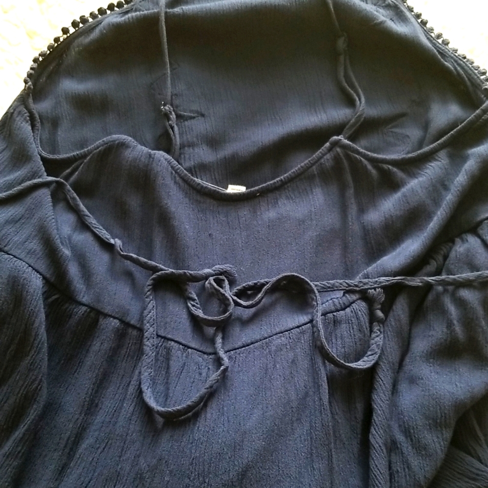 DONATED Coco + Jaimeson Navy Blue Floral Embroidered Romper DONATING 3/19 - Picture 5 of 10